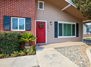 1544 W Cambridge Ave, Visalia, CA 93277