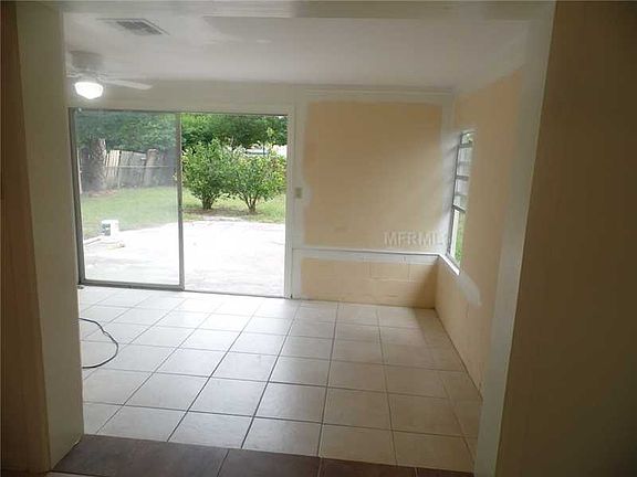 4th image of 509 Romano Ave