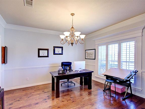 5th image of 3242 Golden Oaks Cir