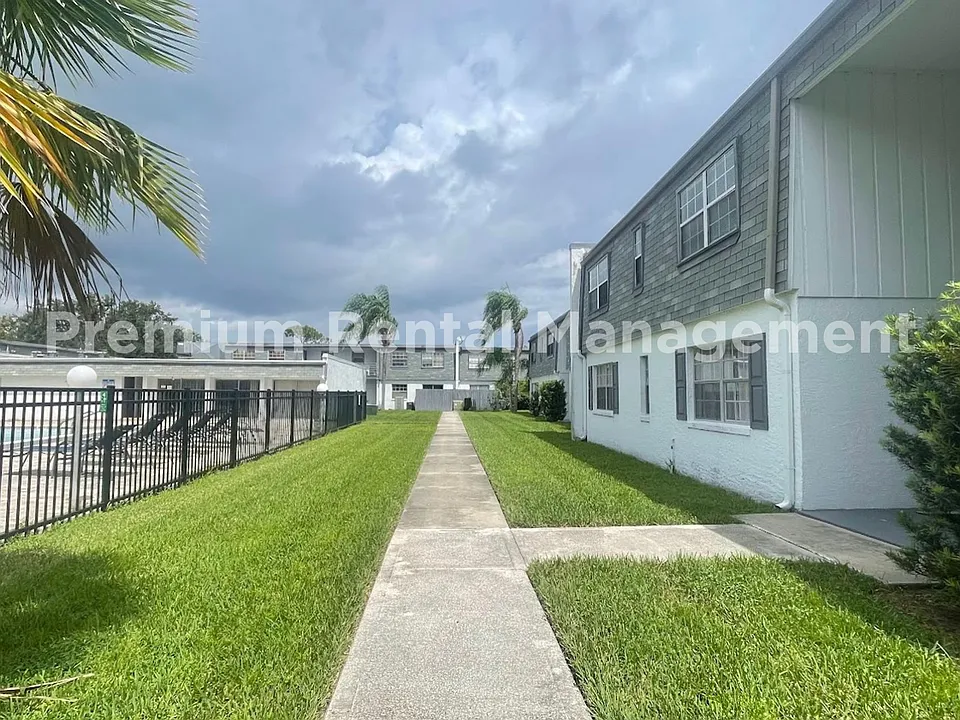 1000 S Semoran Blvd #508