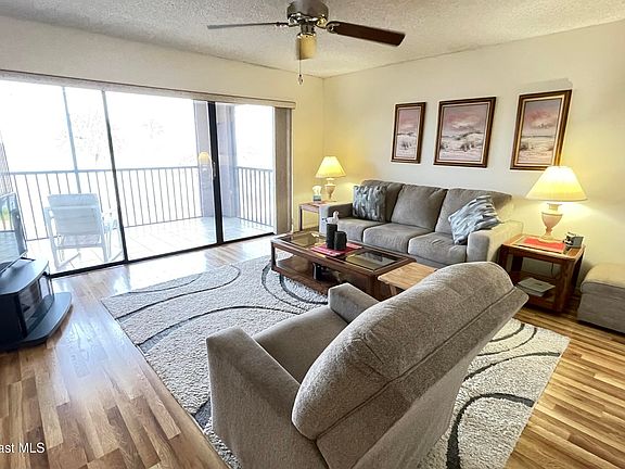 5th image of 1540 Riverside Dr #8-302