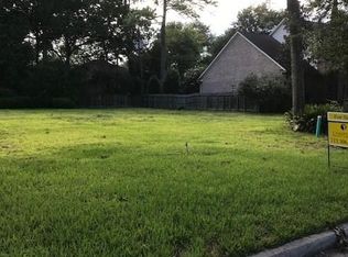 3 Sleepy Oaks Cir, Houston, TX 77024