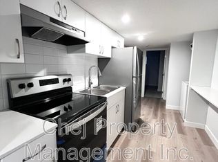 22722 82a Ave NW, Edmonton, AB T5T4H5