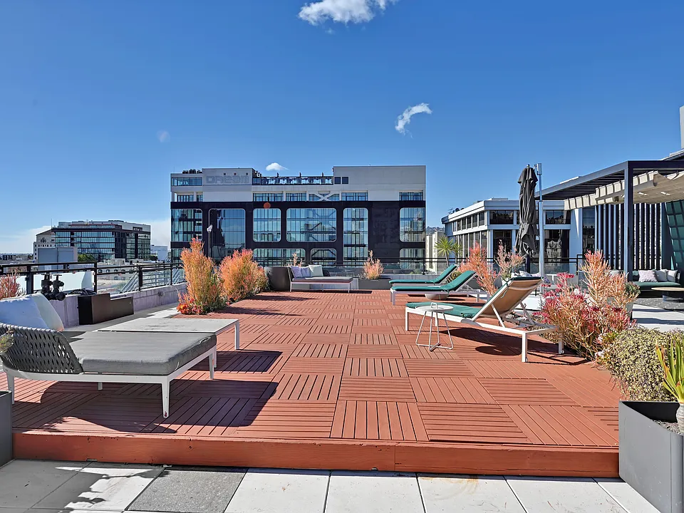 Cosmo Lofts