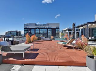 Cosmo Lofts, Los Angeles, CA 90028