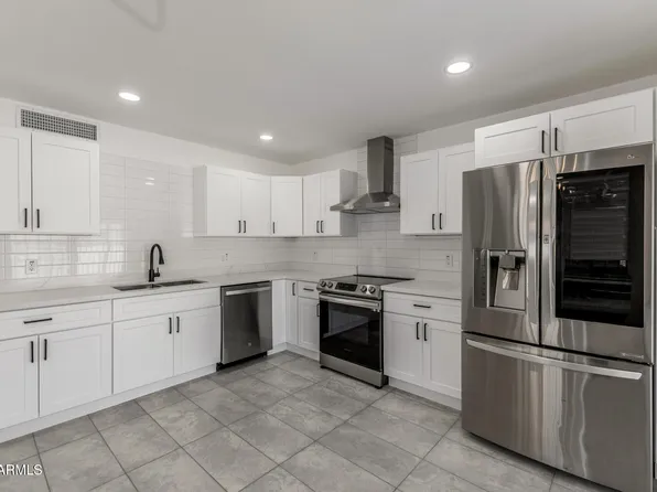 4620 E SOUTHERN Avenue, Phoenix, AZ 85042