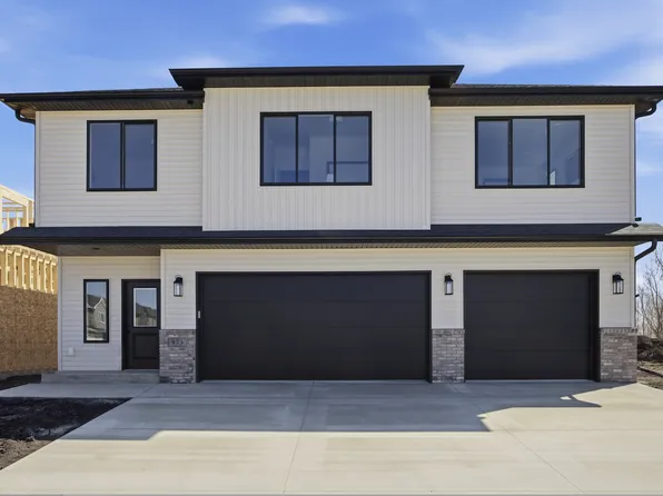 973 61st Ave W, West Fargo, ND 58078