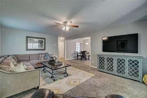 2725 Ridgeview Dr — Photo 10