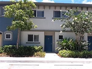 1st image of 421 NW 1st Ter APT B