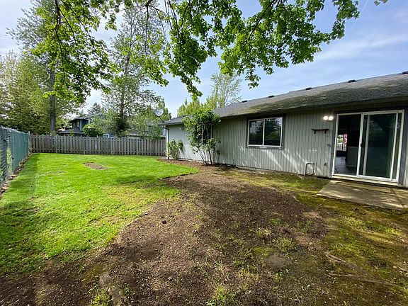 2nd image of 3042-3044 SW Laura Ct