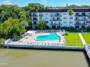 118 S Halifax Ave APT 202, Daytona Beach, FL 32118
