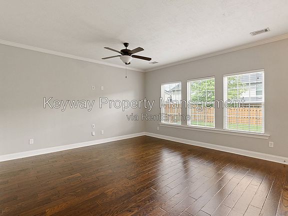 4th image of 435 Brantley Cove Cir
