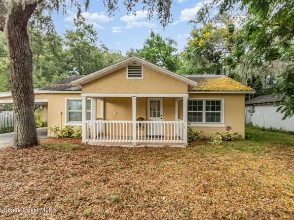 2004 High St, Leesburg, FL 34748