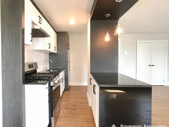 3rd image of 1370 Saint Nicholas Ave APT 4J