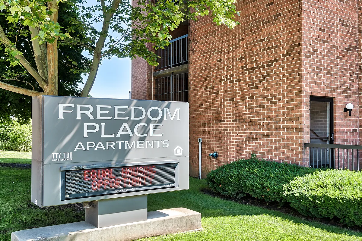 Building Photo - Freedom Place Apartments