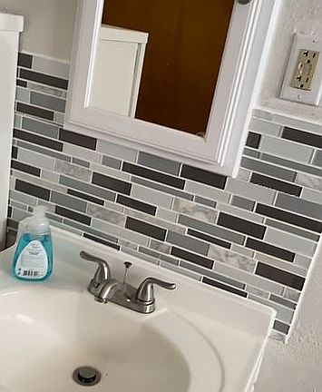 5th image of 7282 Mimosa Ave