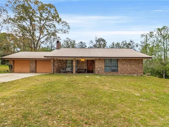 804 McInnis Rd, Florien, LA 71429