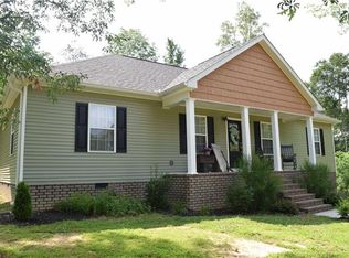692 Highway 52 E, Bethpage, TN 37022