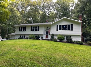 54 Beecher Dr, Southbury, CT 06488