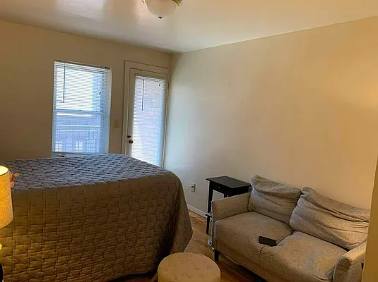 Rented by City Connections Realty | media 13