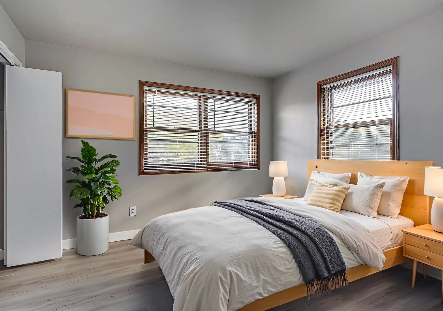 South Park Townhomes — Photo 4