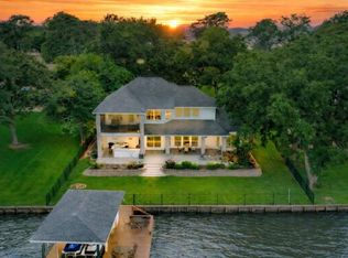 16314 Hunters Cir, Montgomery, TX 77356