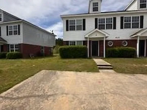 625 Mill Stone Blf, Monroe, GA 30655