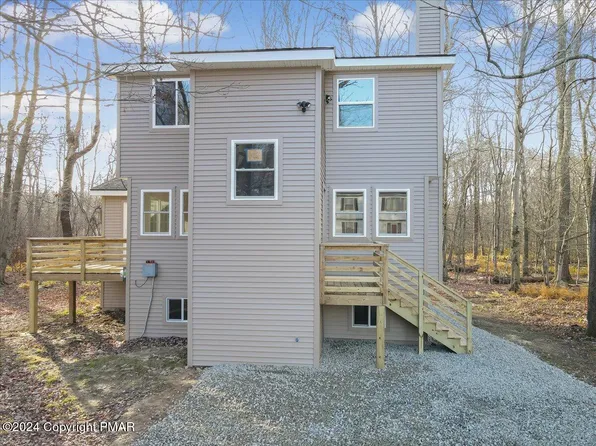 900 Granite Ter, Tobyhanna, PA 18466