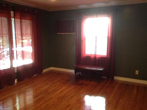 2nd image of 13509 Saint James Ave