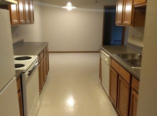 800 Lakeshore Dr APT 205, Moose Lake, MN 55767