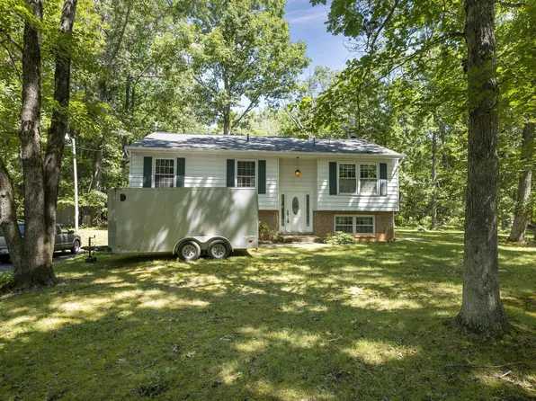 42 Beaver Lodge Rd, Stafford, VA 22556