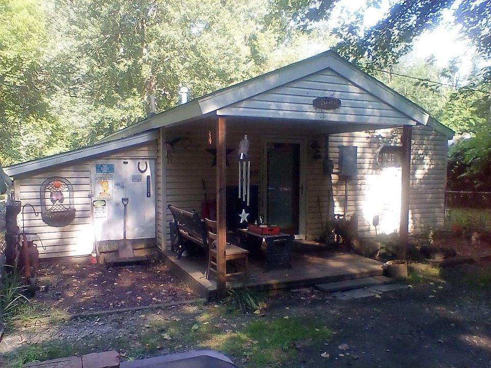 1st image of 12777C E Metcalf Ave