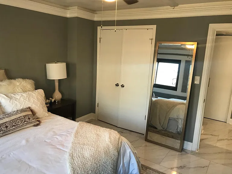 Plaza House — Photo 67