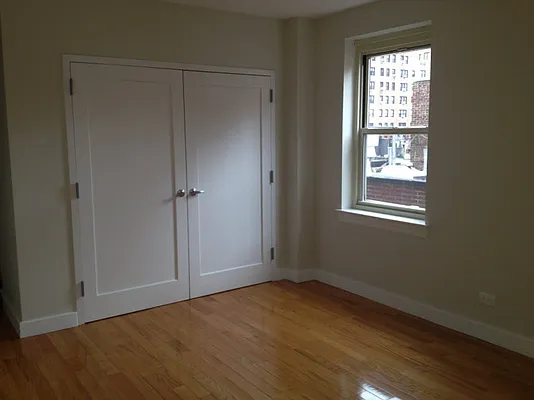 Rented by Stonehenge NYC LLC | media 19