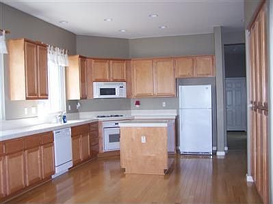 4th image of 350 Vista Cove Cir