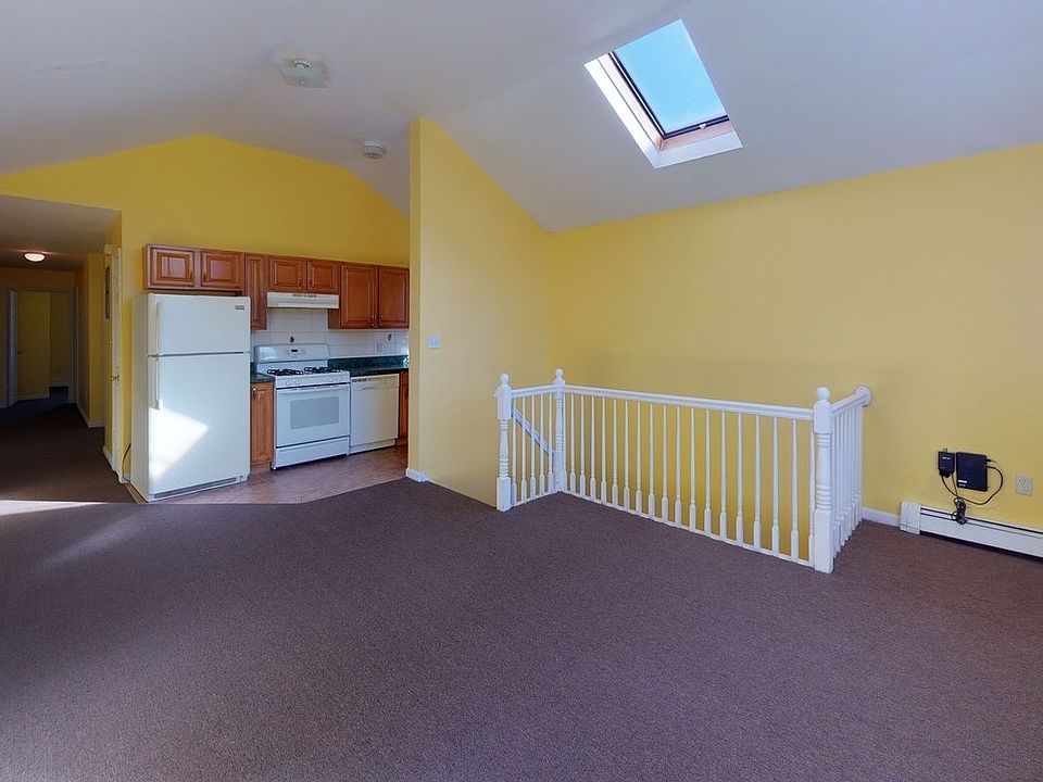 1st image of 2948 Wickham Ave #2B