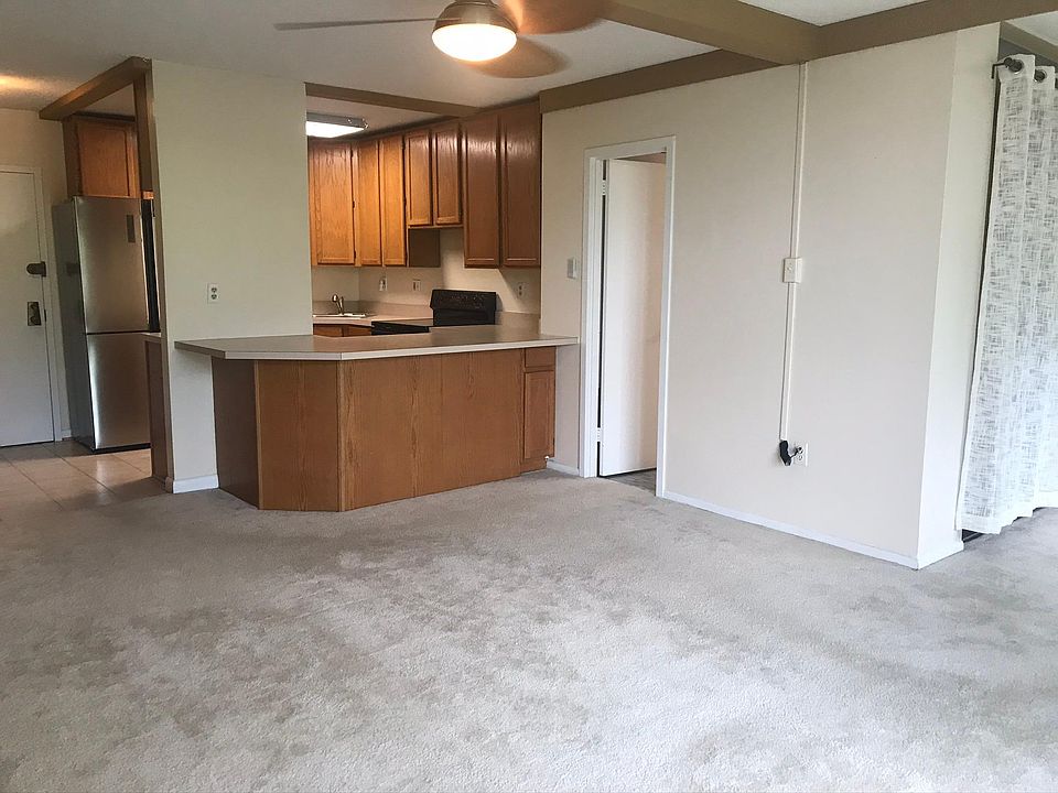1st image of 2059 Huntington Ave APT 610
