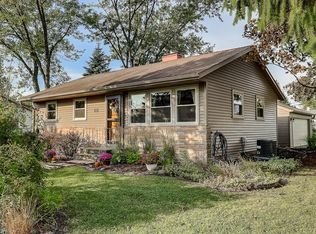 7207 S 36th St, Franklin, WI 53132