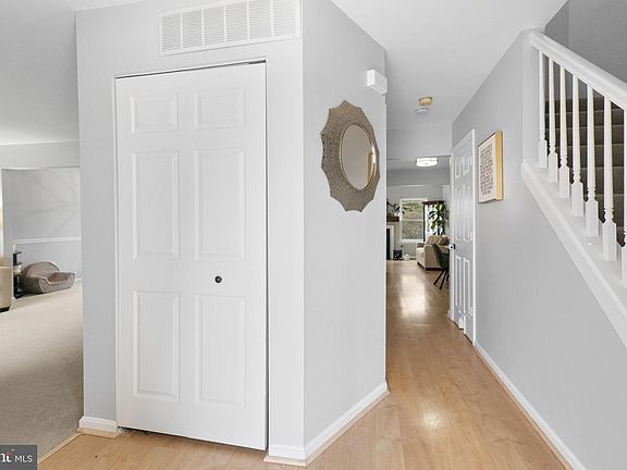 2nd image of 5 Station Circle Ct