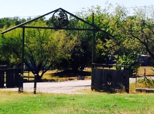 1855 Saddle Ridge Dr, Springtown, TX 76082