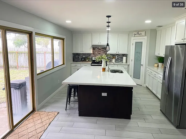 208 Alamo St — Photo 9
