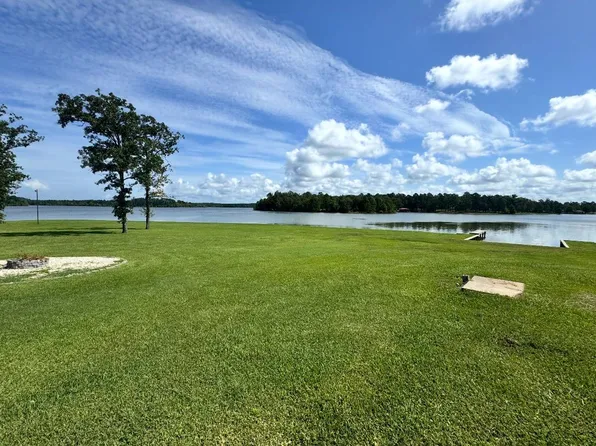 49 Long John Cir, Florien, LA 71429