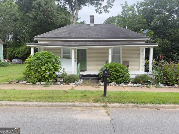 447 N 9th St, Griffin, GA 30223