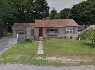 171 Villa Ave, Warwick, RI 02886