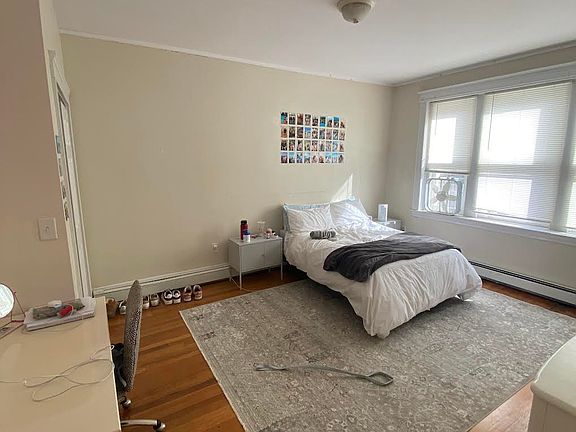 3rd image of 45 Orkney Rd #1