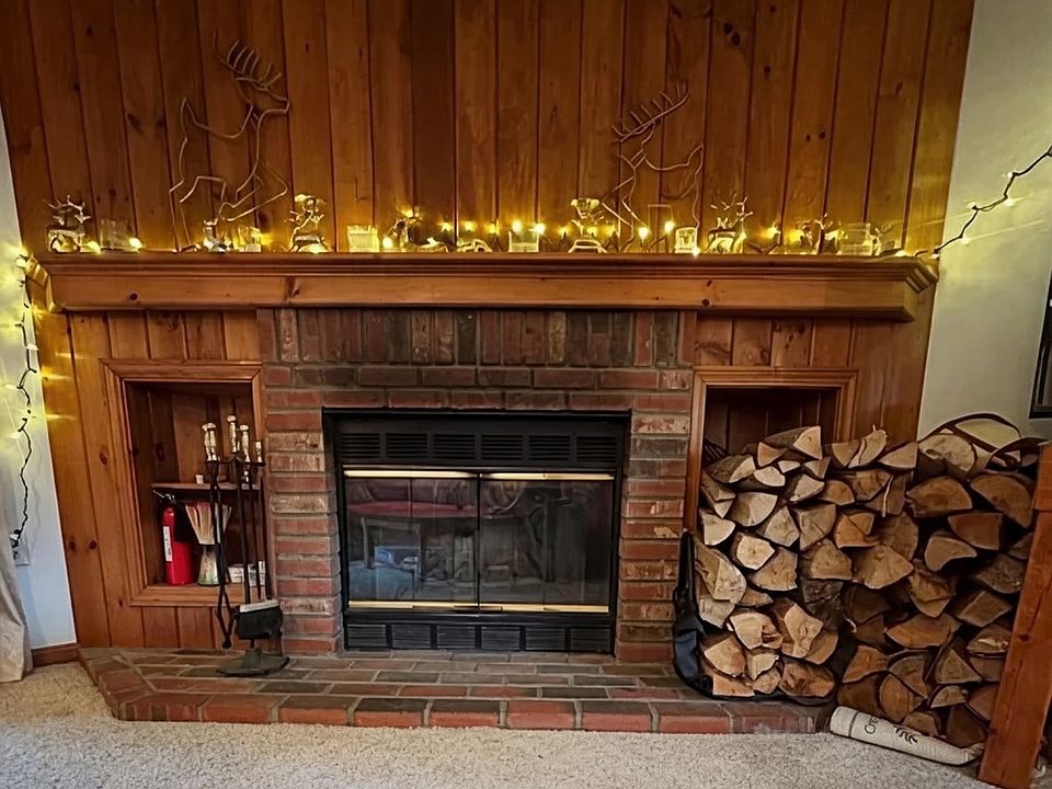 Enjoy a cozy woodburning fireplace in the snowy winter evenings!