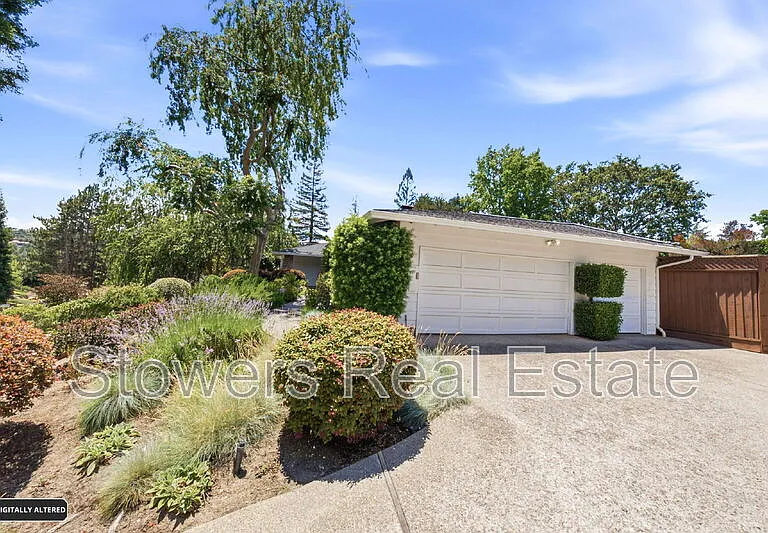 31 Mott Dr — Photo 60
