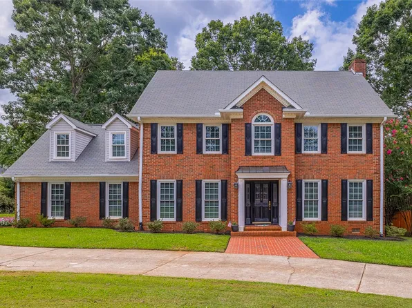 1012 Three Bridges Rd, Easley, SC 29642