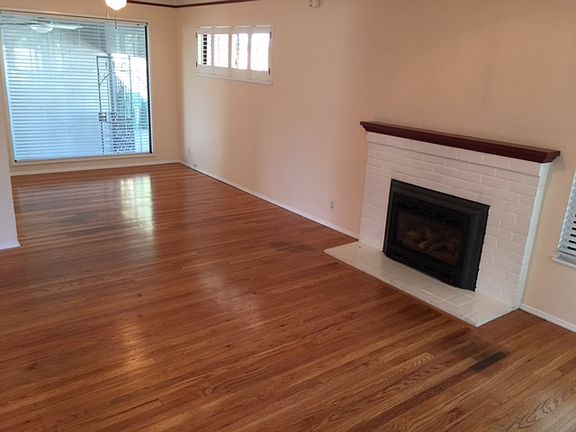 5th image of 279 E Harper St