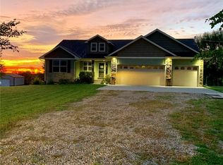 4649 SE Powers Dr, Runnells, IA 50237
